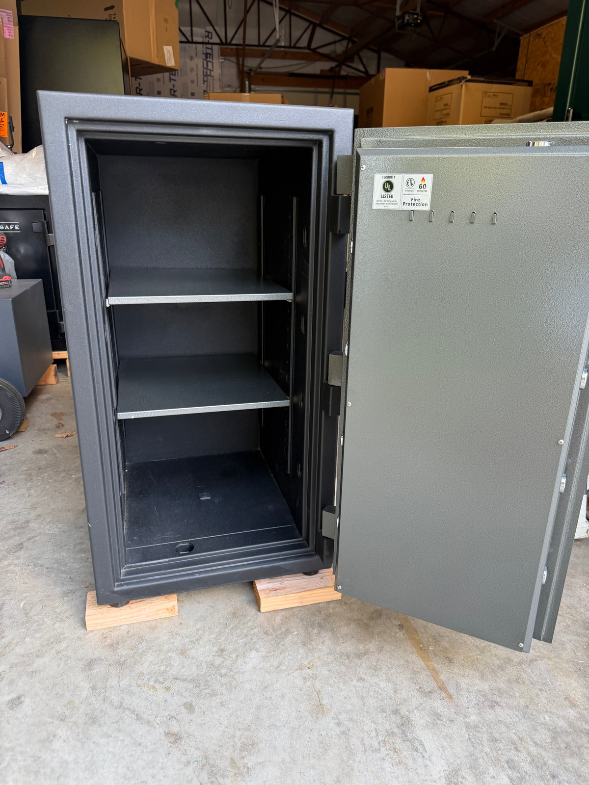 Used- American Security BFS3416E1