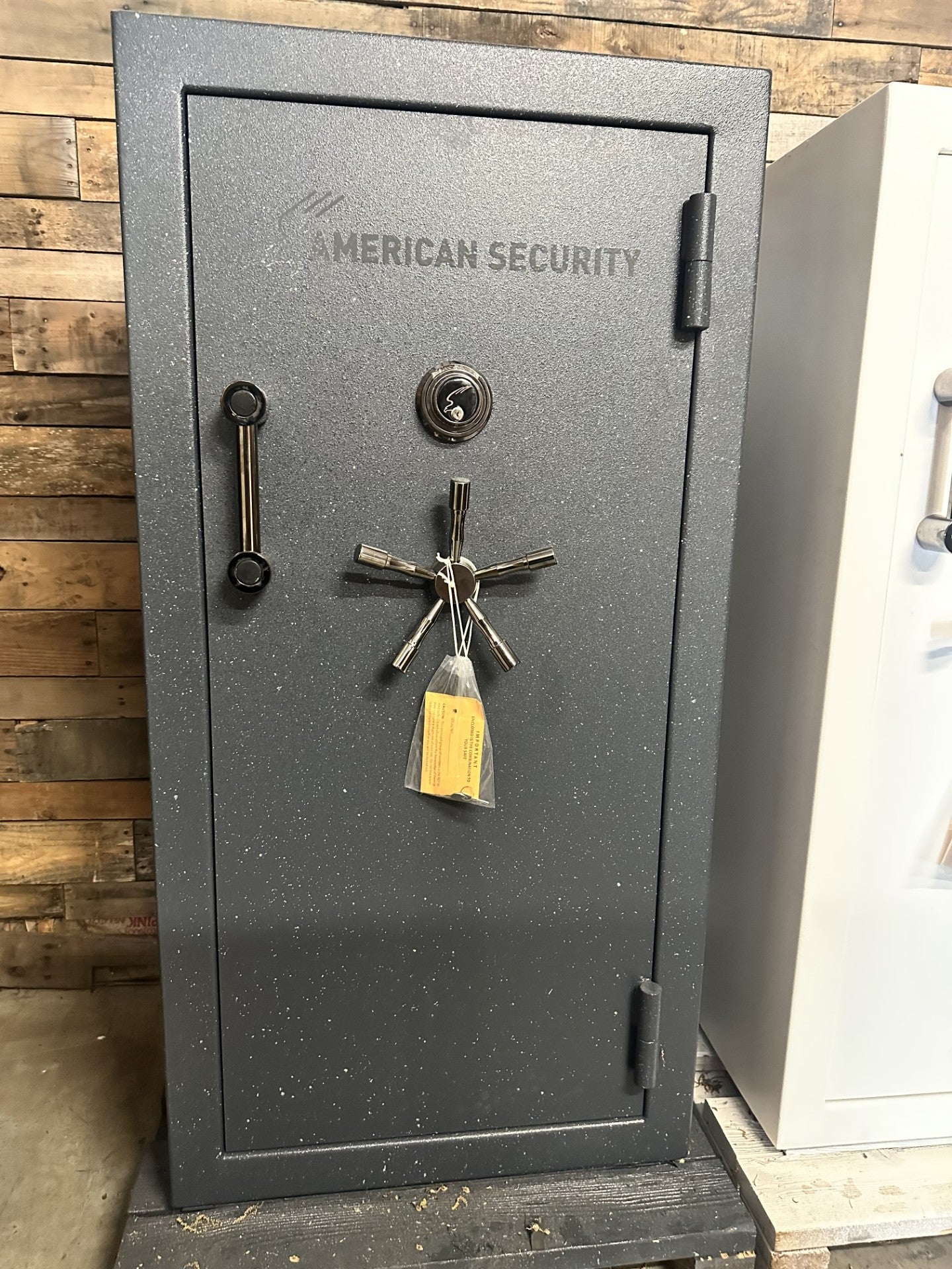 AMSEC BFX6030 Gun Safe | Granite Textured, No logos, Dial